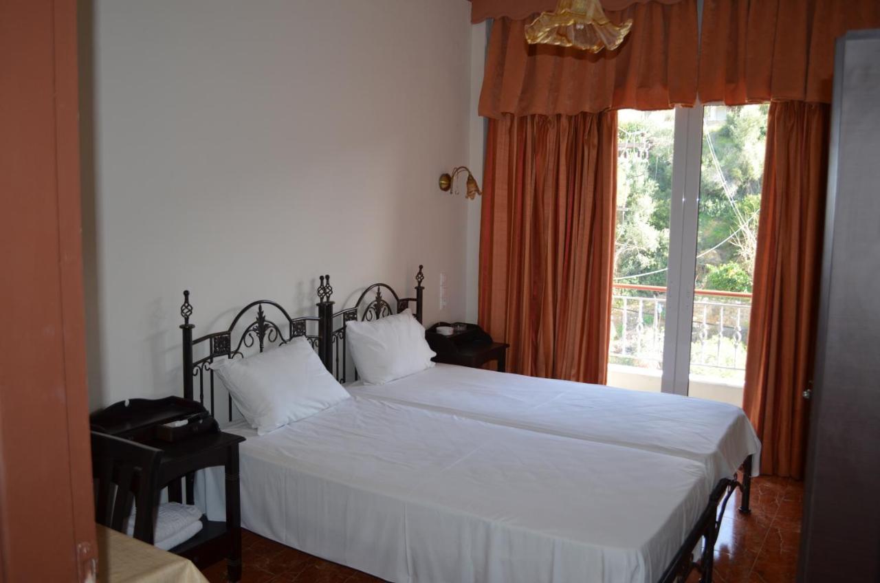 Palatino Studios Loutra Edipsou  Dış mekan fotoğraf