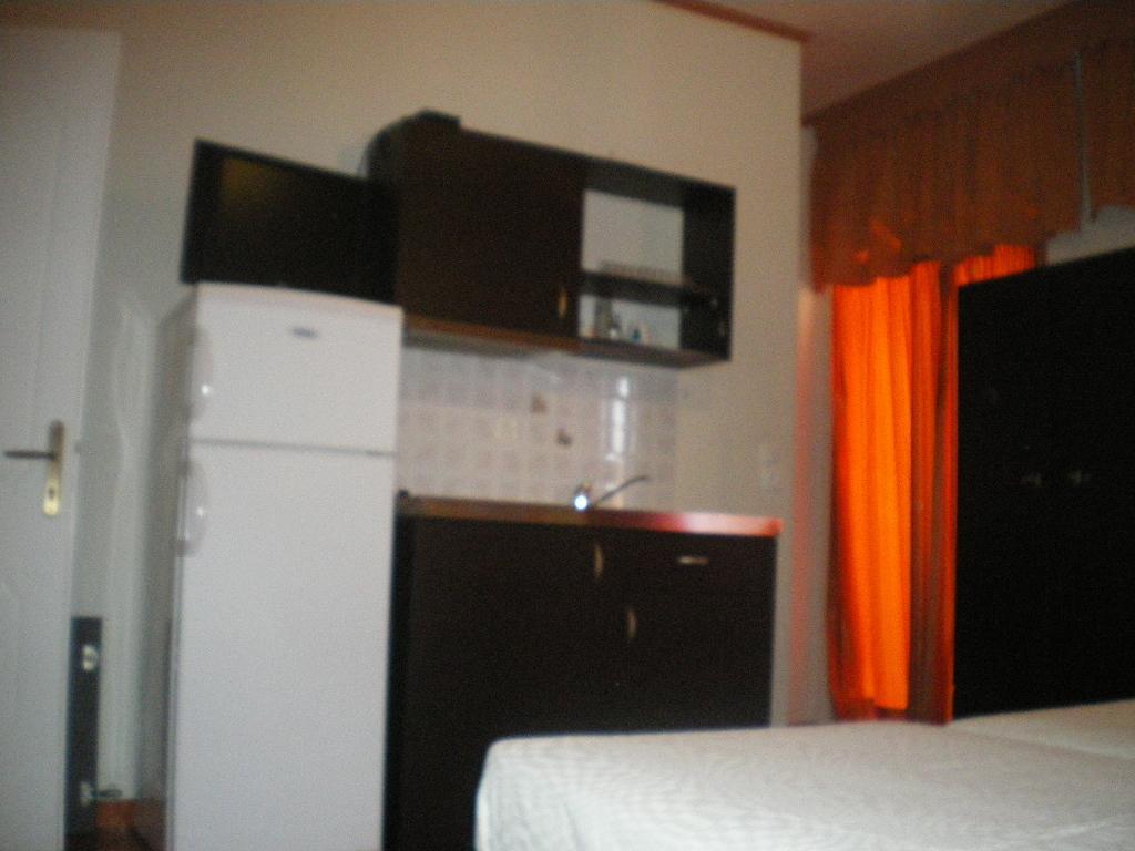 Palatino Studios Loutra Edipsou  Dış mekan fotoğraf